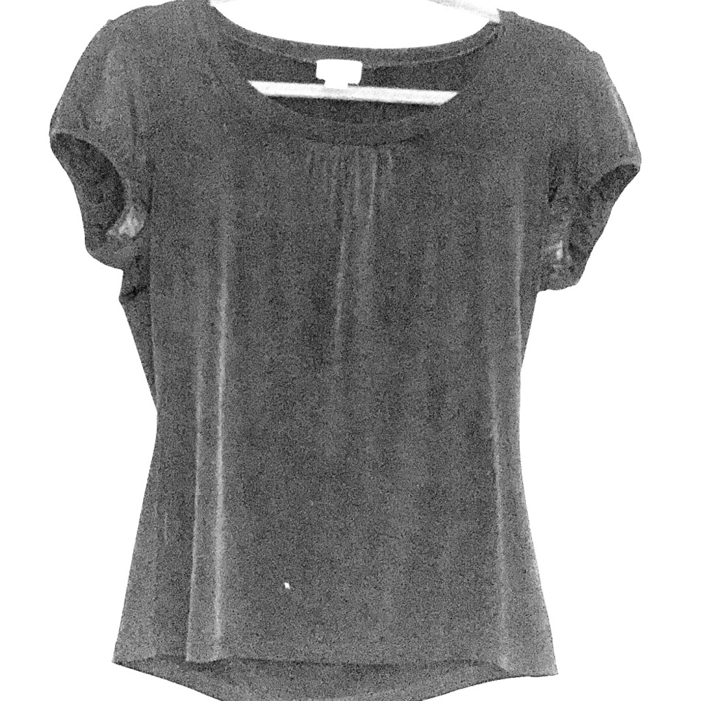 Black t-shirt